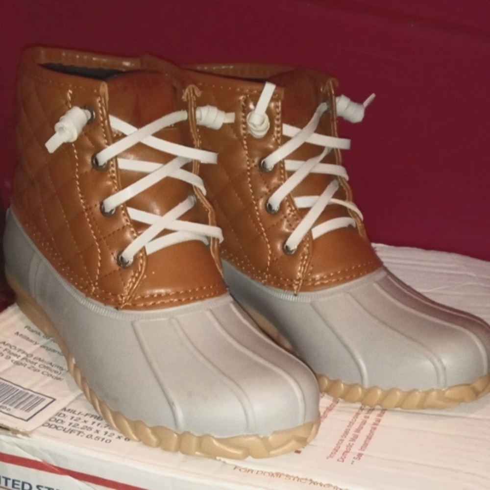 Nautica Dorsay Duck Boots